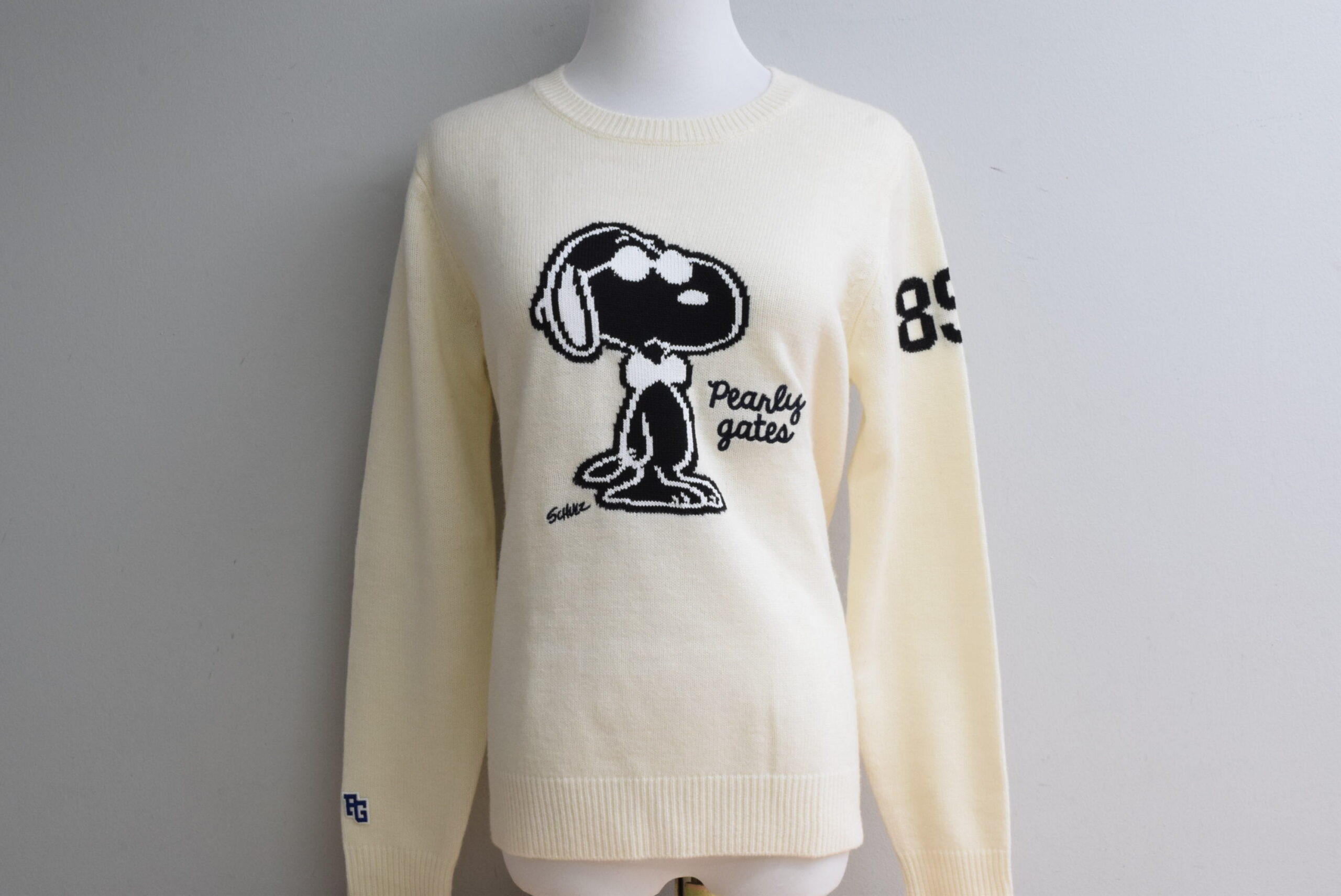 パーリーゲイツ　PEANUTS コラボ　スヌーピー　SNOOPY セーター断捨離の為出品致します